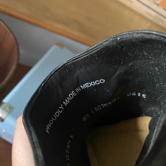 Lane Mules 8 1/2 - Picture 3 of 9